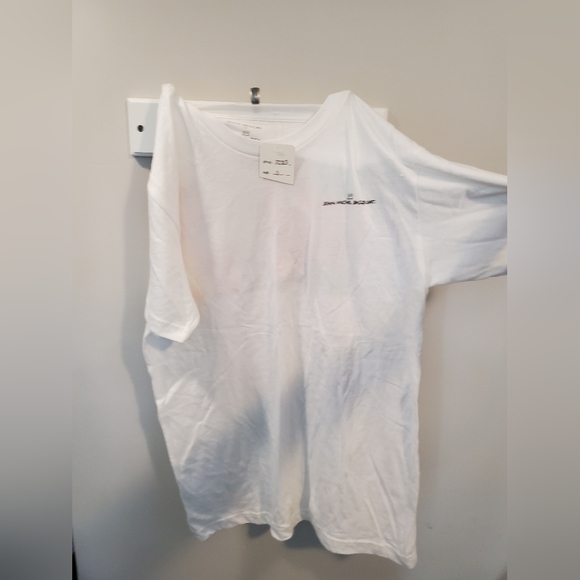 Sz S NWT Rome Pays Off x Jean Michel Basquiat tee - Picture 2 of 4